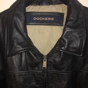 { SOLD} Mens Dockers Heavy black leather jacket XL